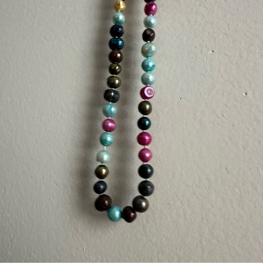 Multicolored Pearl Long Necklace - Picture 4 of 4